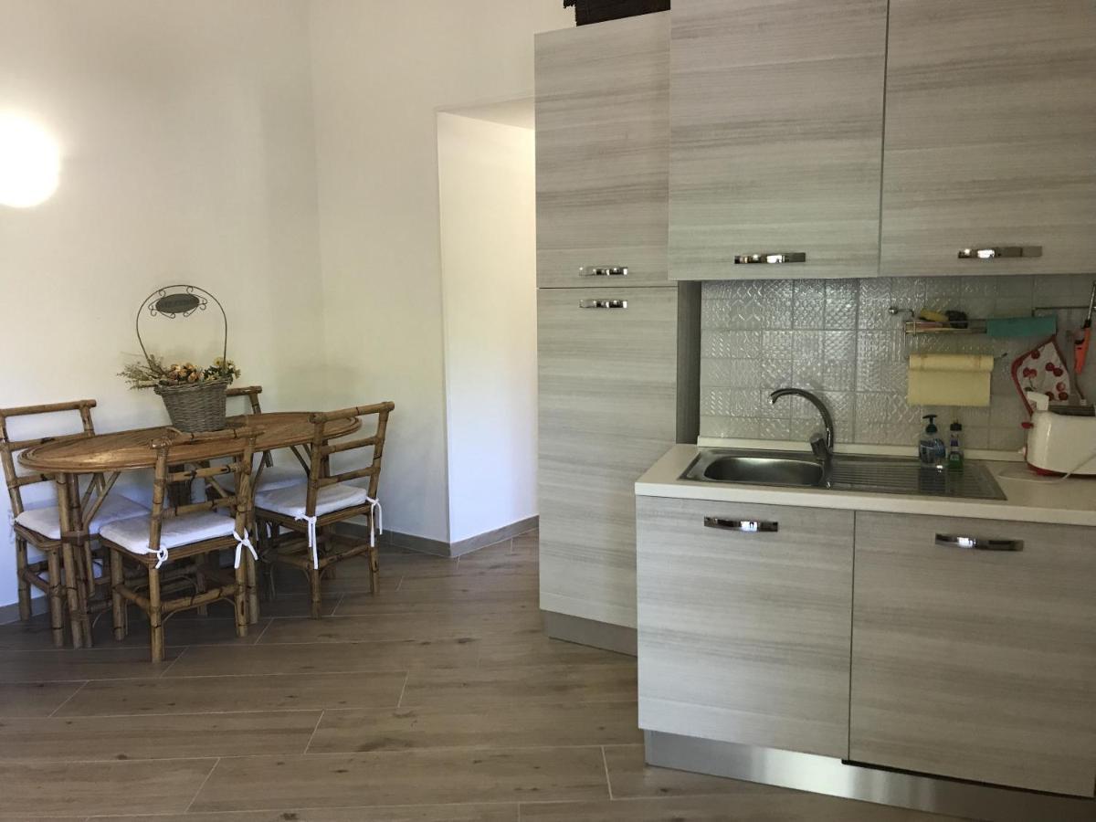 Porto Istana Beach House Olbia Ngoại thất bức ảnh
